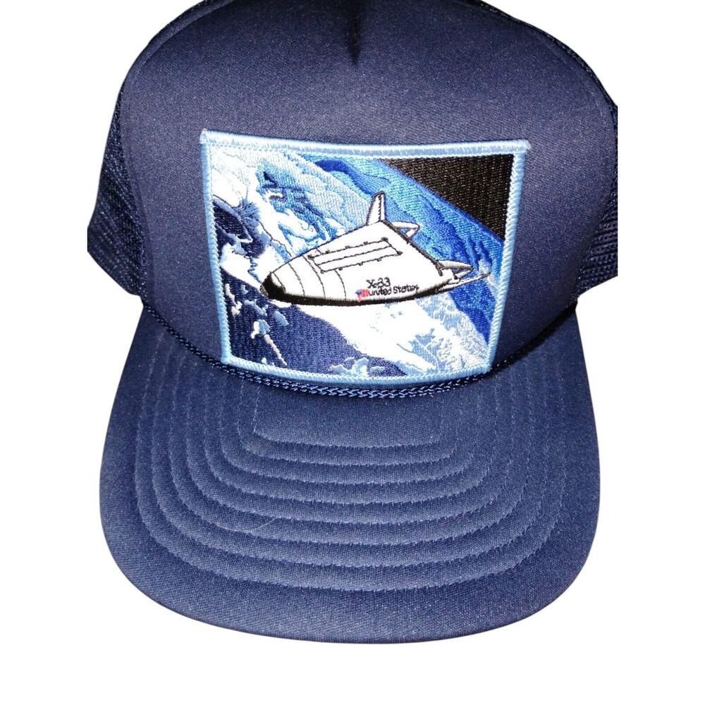 V55-Vintage '80s NASA Spaceship Trucker Snapback